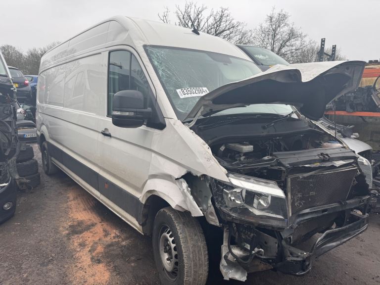 Vw crafter lwb 2.0 tdi 2019 white BREAKING FOR PARTS 