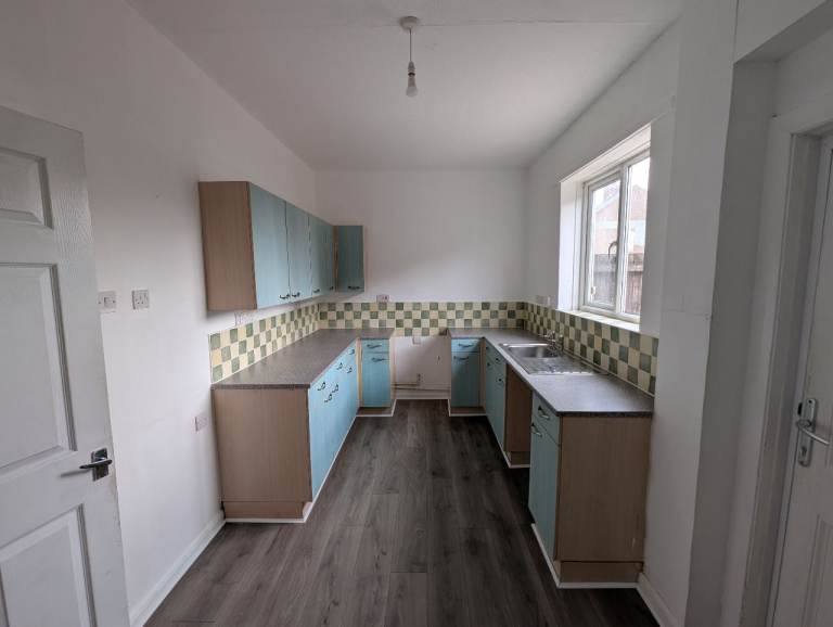 2 Bed Terraced House, Raby Terrace, DL17