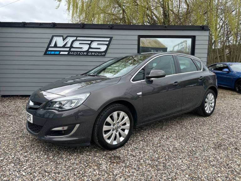 2015 Vauxhall Astra 2.0 CDTi 16V ecoFLEX Elite [165] 5dr HATCHBACK DIESEL Manual