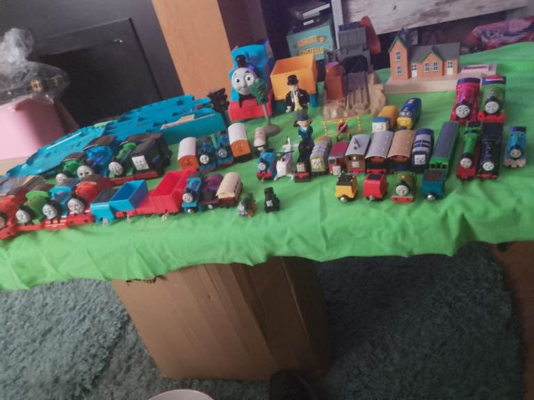 Thomas the tank engine bundle 