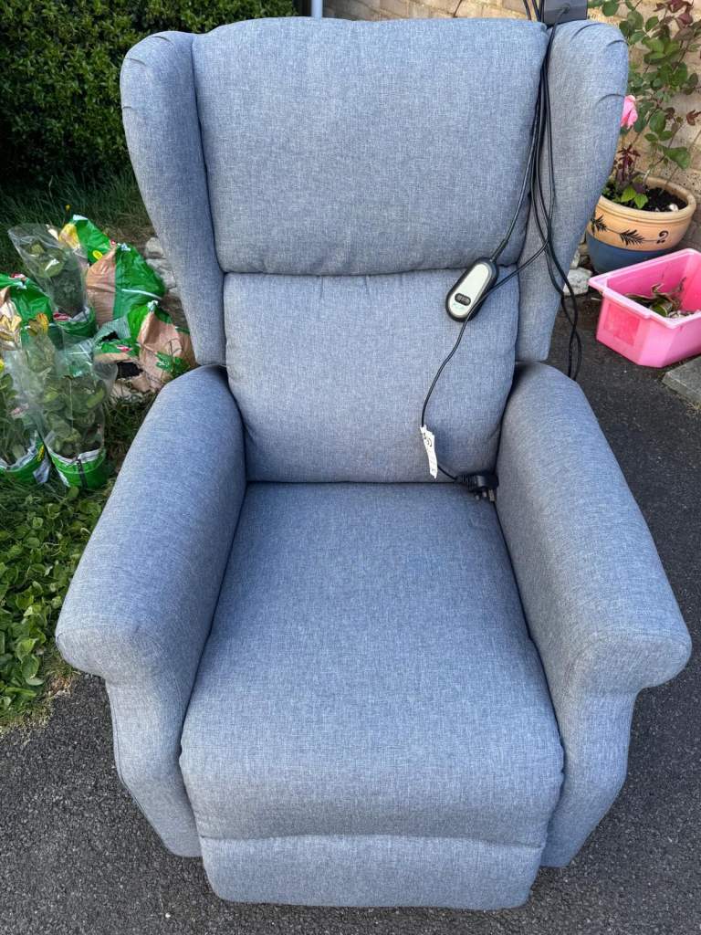 HomCom Lift Chair