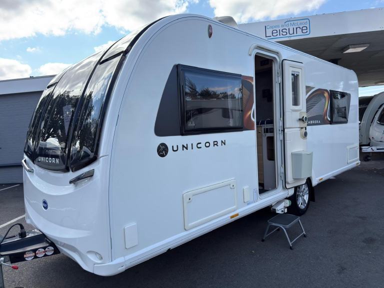 2022 BAILEY UNICORN CABRERA, REAR ISLAND BED CARAVAN, ALDE, MOVER