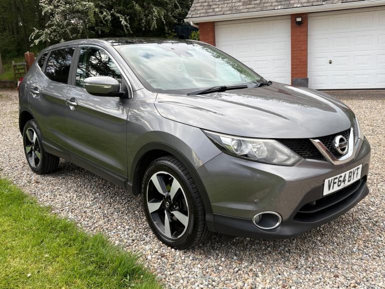 2015 Nissan Qashqai 1.5 dCi Acenta+ 5dr HATCHBACK Diesel Manual