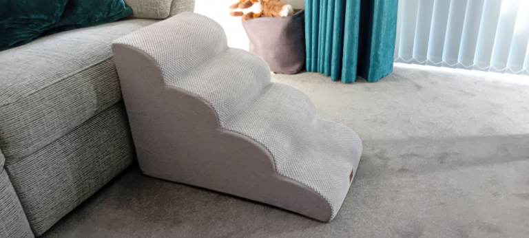 Dog steps / stairs 