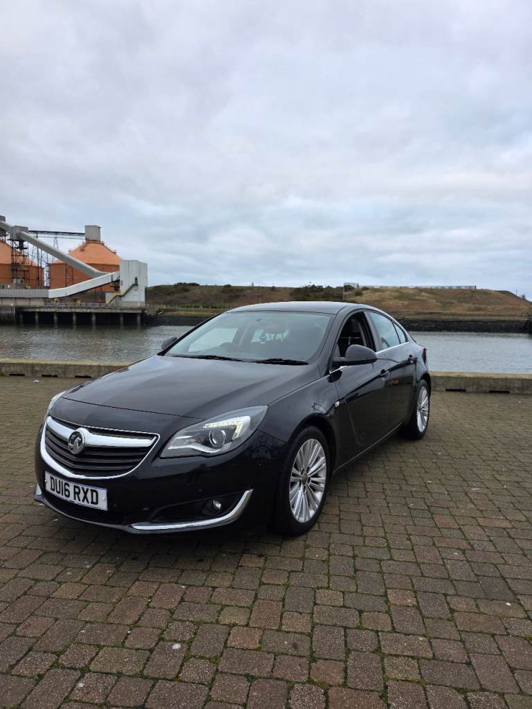 Vauxhall, INSIGNIA, Hatchback, 2016, Manual, 1956 (cc), 5 doors