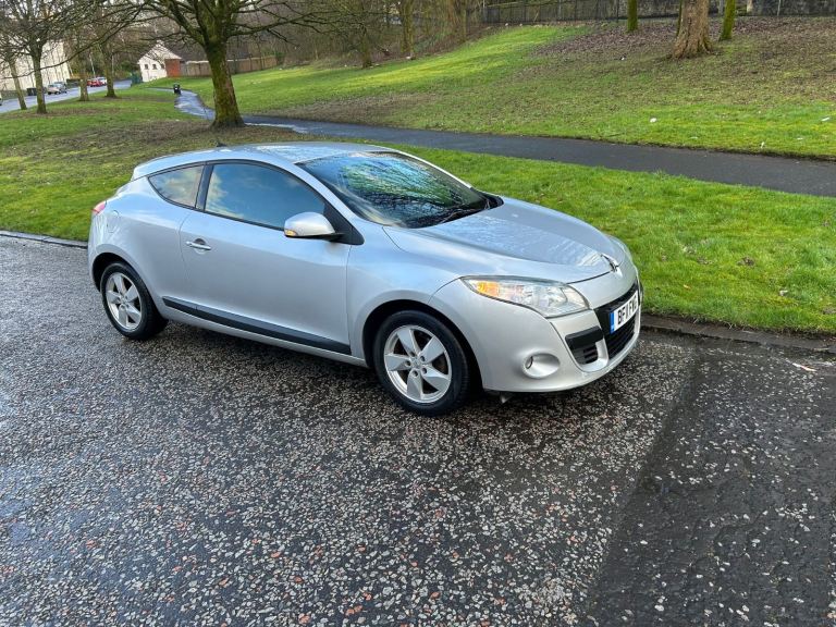 MEGANE 1.6 PETROL MOT MARCH 27 EXCELLENT CONDITION 