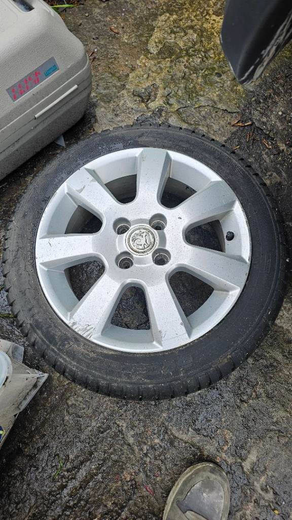 Vauxhall Corsa / Combo / Tigra / Agila 4x100 Alloy Wheels