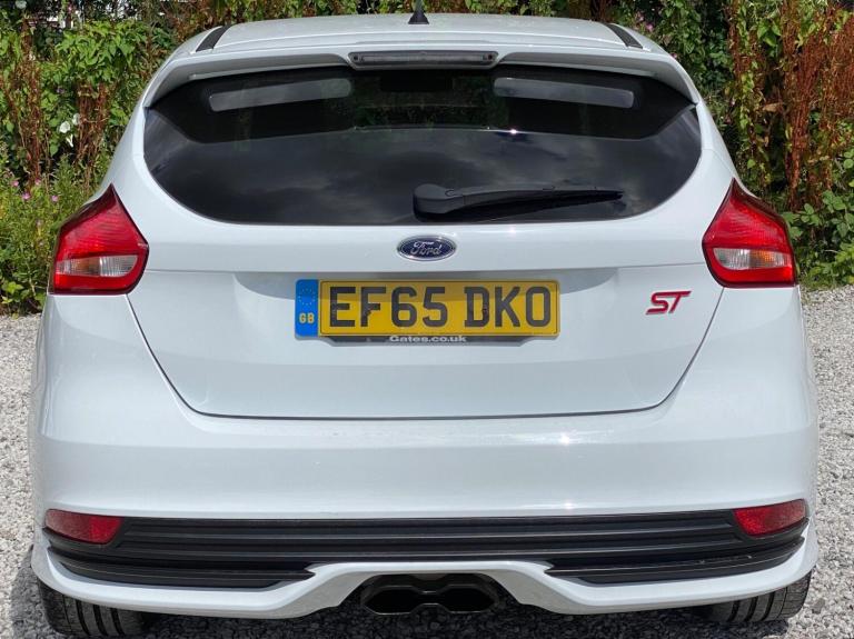 2015 Ford Focus 2.0T EcoBoost ST-2 5dr HATCHBACK PETROL Manual