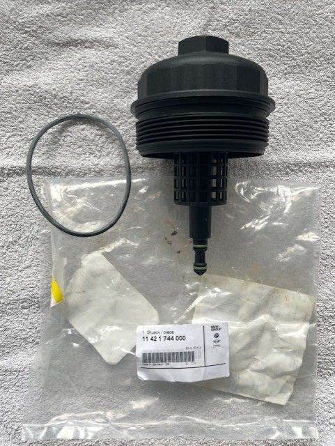 Genuine BMW Oil Filter Housing Cap E36/E39/E38/E46/E60/E65