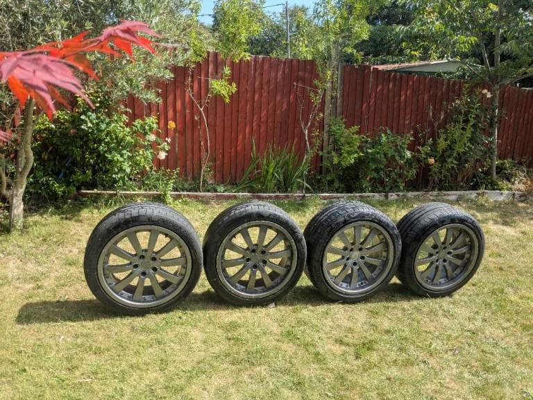 5x120 Genuine OZ 20 Inch Alloys Wheels
