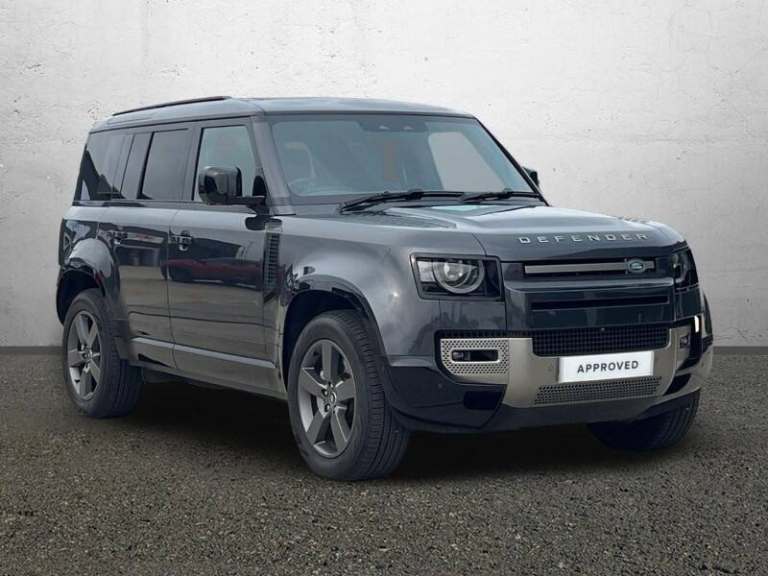 LAND ROVER DEFENDER 2.0 P300e X-Dynamic HSE 110 5dr Auto