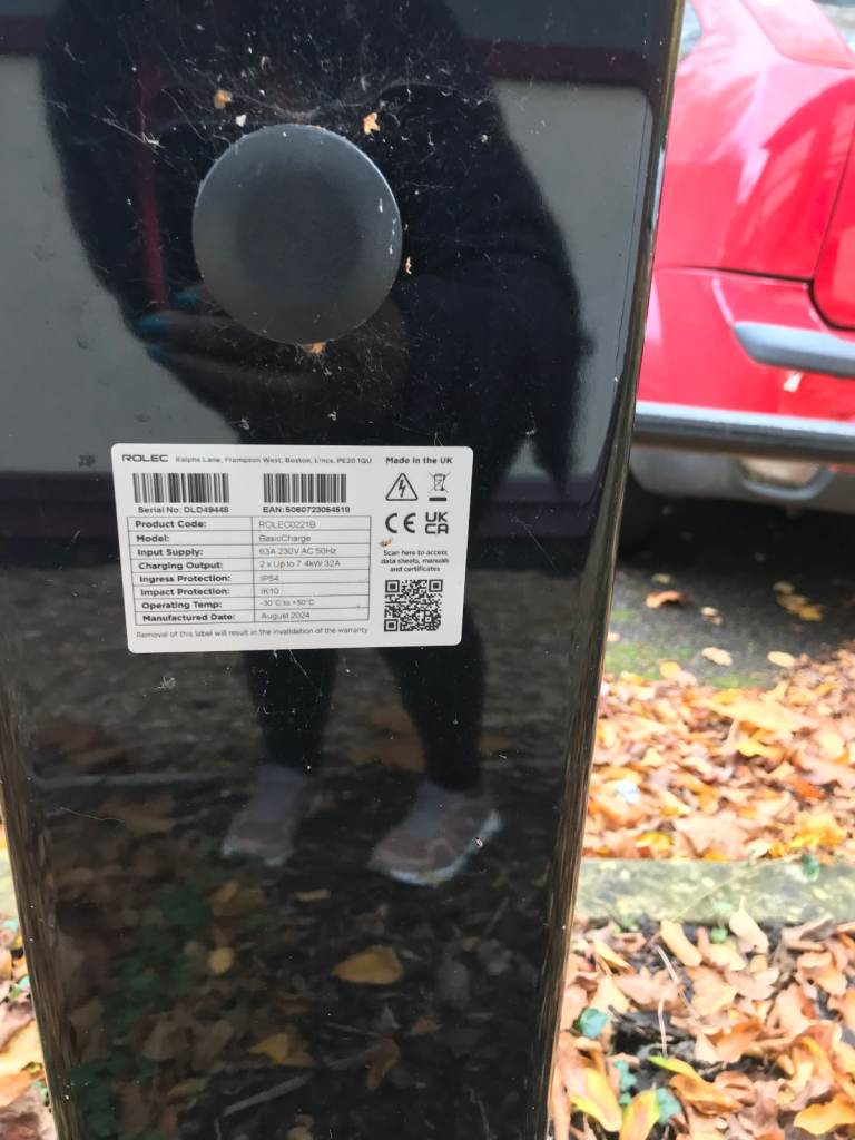 3 Double Rolec chargers plus extra cable