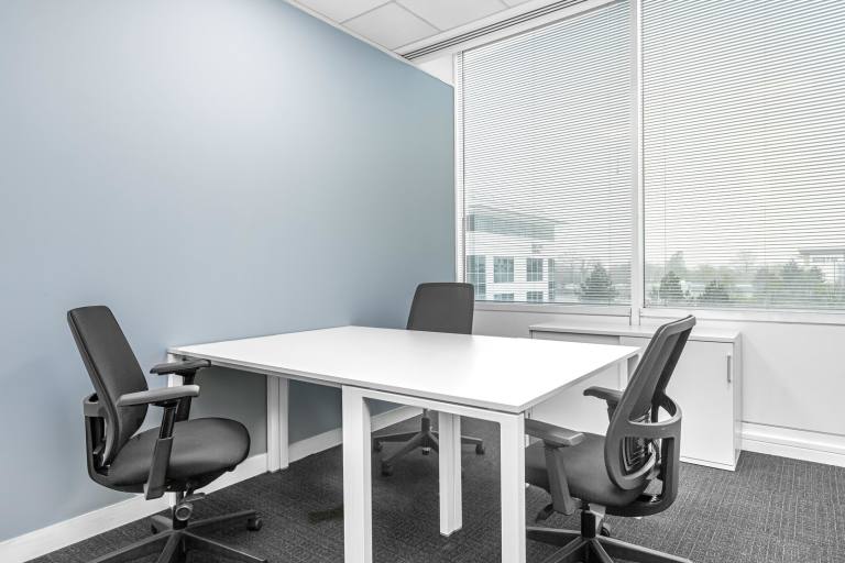 Hatfield - AL10 9NA \ Private Office for 1 Person