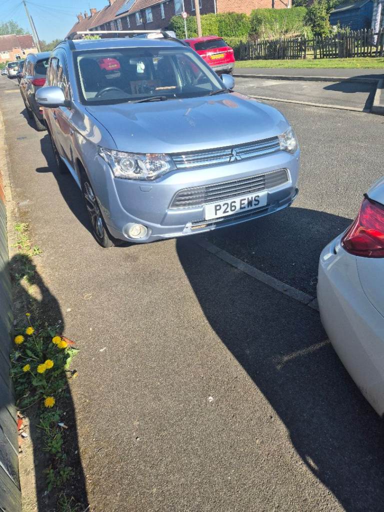 Mitsubishi, OUTLANDER, Estate, 2015, Other, 1998 (cc), 5 doors