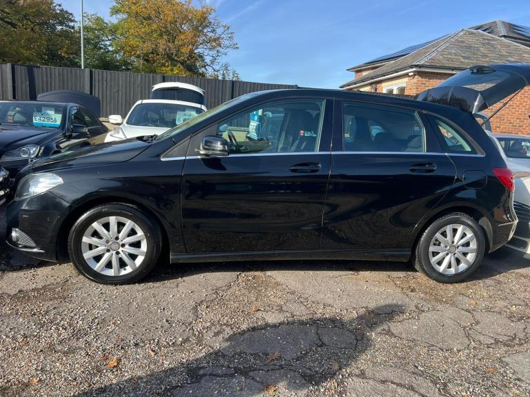 2014 Mercedes-Benz B Class B180 [1.5] CDI SE 5dr Auto MPV Diesel Automatic