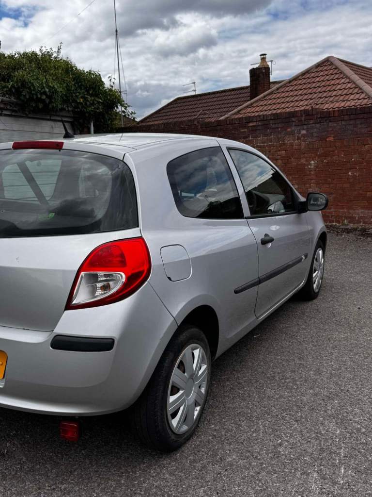 Renault, CLIO, Hatchback, 2009, Manual, 1149 (cc), 3 doors