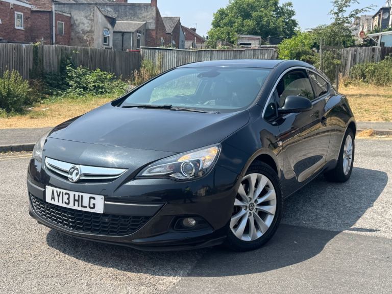 Vauxhall, ASTRA GTC, Hatchback, 2013, Manual, 1598 (cc), 3 doors