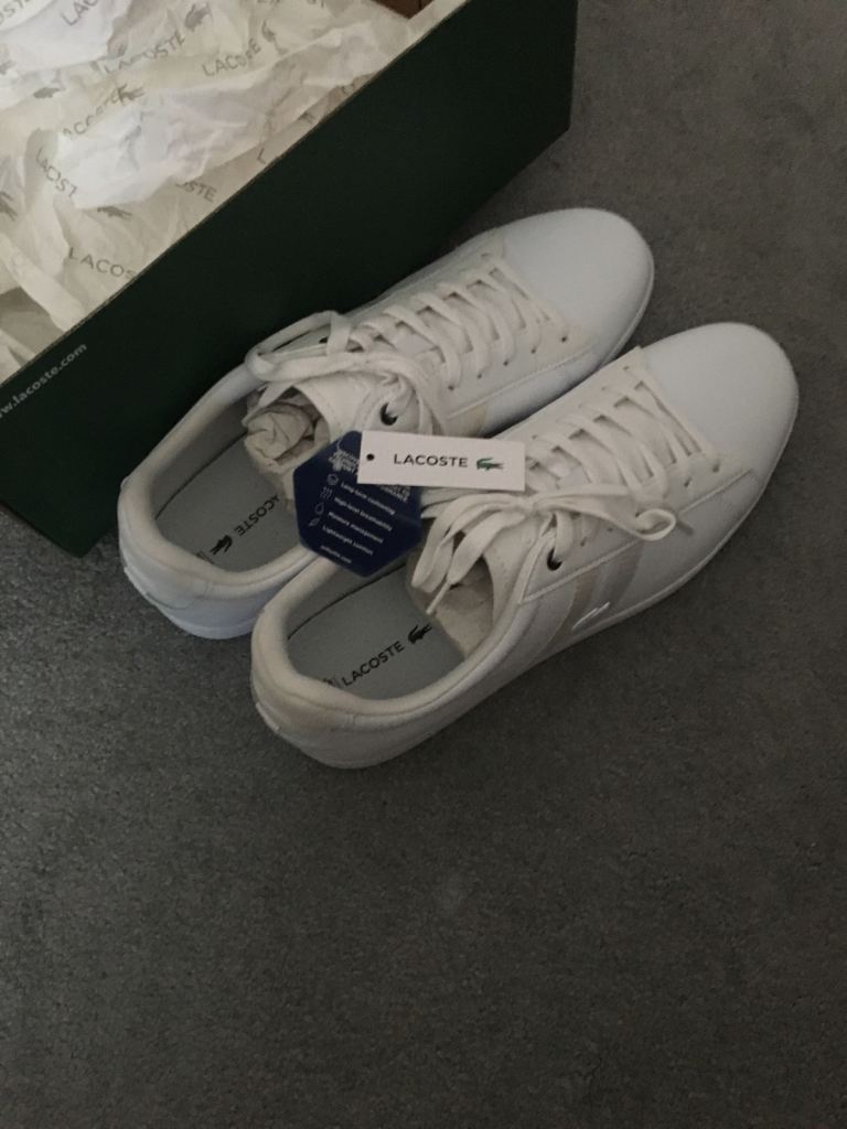 Lacoste mens size 10 ortholite white carnaby leather synthetic sneakers.