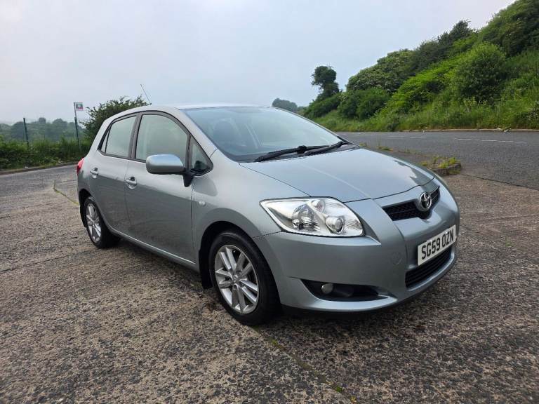 Toyota auris 1.3 petrol full mot low miles 