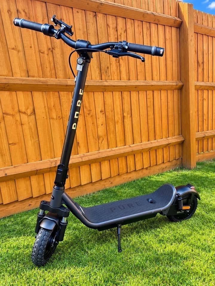 Pure Air6 Pro+ Suspension Electric Scooter – Metallic Grey | Perfect Gift, Like New!