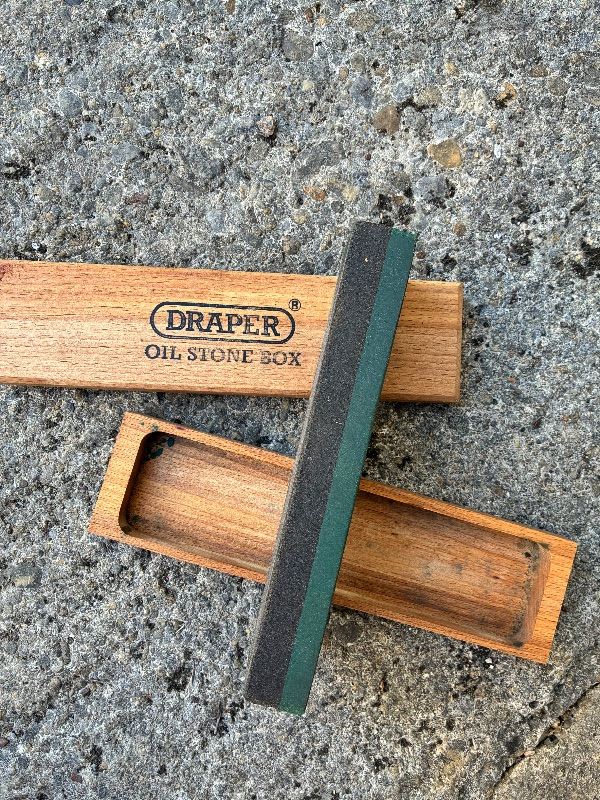 Draper Oil Stone Box with Sharpening Stone – Good Condition