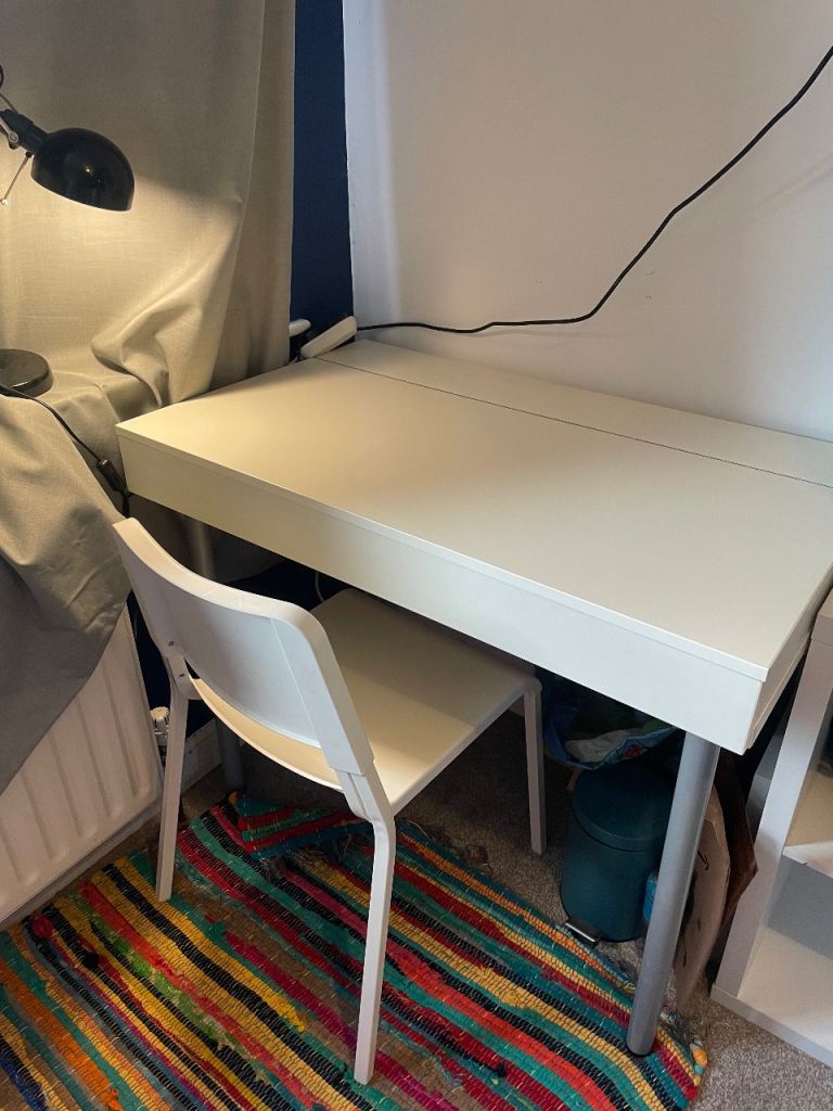 White Desk and Chair Set – Good Condition