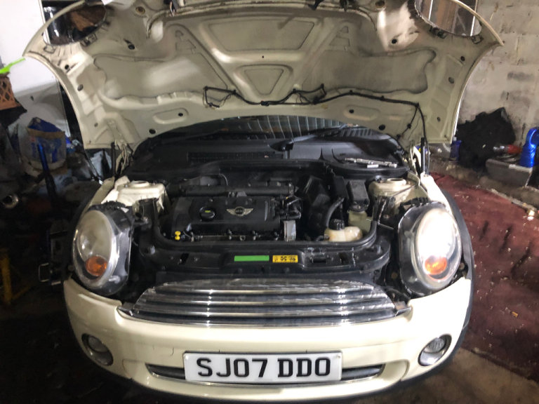2007 Mini 1,4 breaking. Parts 