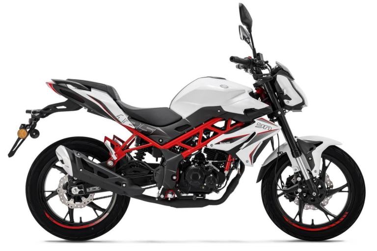Benelli BN125cc Naked Motorcycle Learner Legal Commuter For Sale Best 125cc