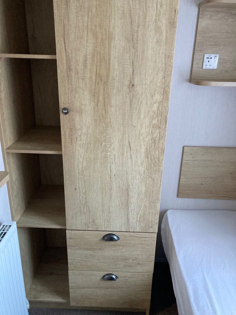 Swift Burgandy 2018 2 bedroom  6 Berth