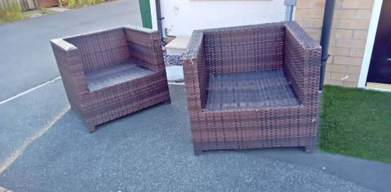 GARDEN CHAIRS - TWIN GARDEN CHAIRS - free local delivery just ask