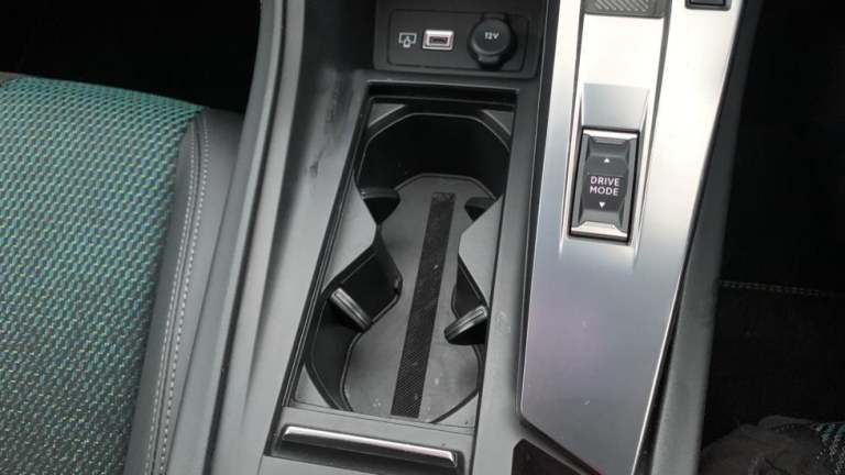 2024 Peugeot 308 115kW First Edition 54kWh 5dr Auto HATCHBACK ELECTRIC Automatic