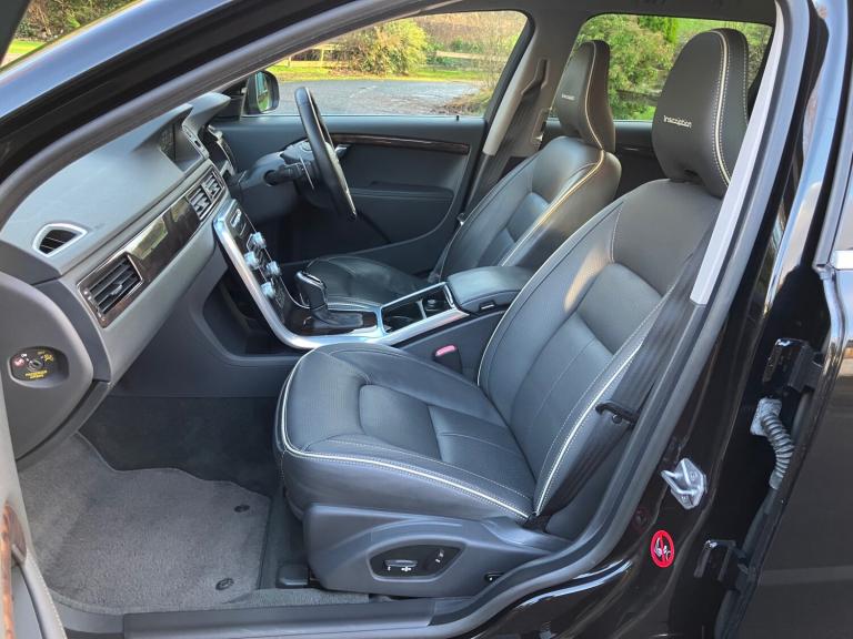 2016 VOLVO V70 2.0 T5 SE LUX Inscription 245bhp Automatic Estate