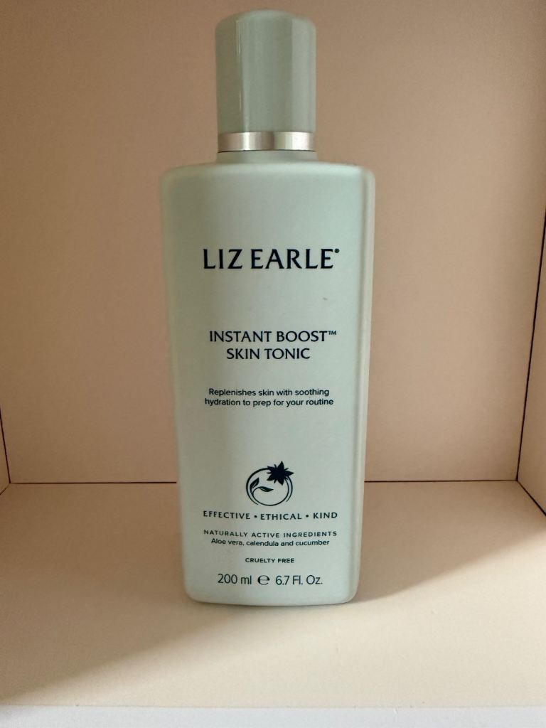 Liz Earle Instant Boost Skin Tonic - 200ml, New