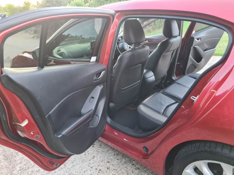 Mazda, 3, Hatchback, 2014, Manual, 2.2, 5 doors ULEZ, Euro 6