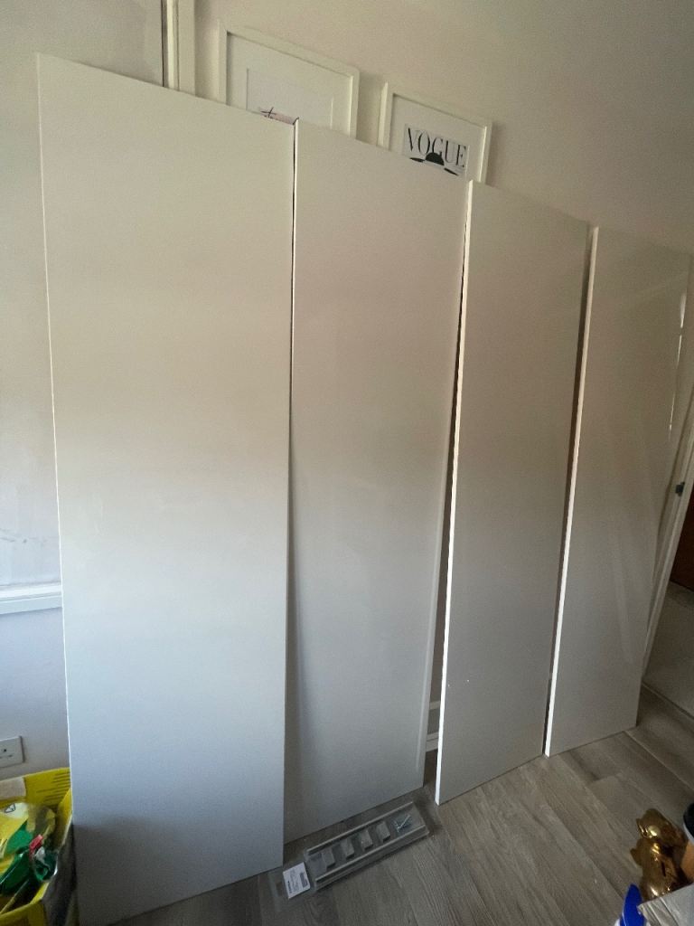 4 IKEA PAX WHITE GLOSS FARDAL DOORS