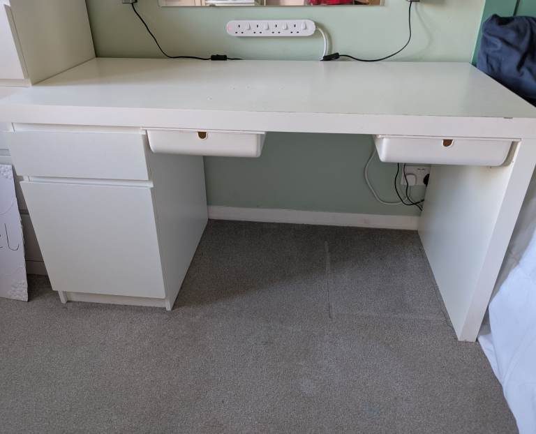 IKEA Malm Desk