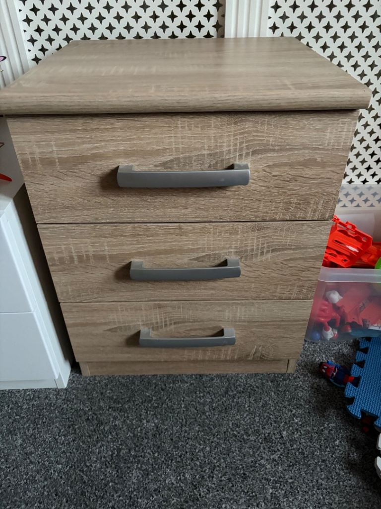 Wooden Chest of 3 Drawers - Brown, Good Condition