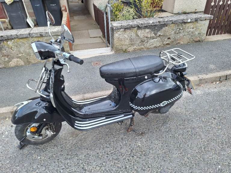 AJS modena 125cc  Scootet