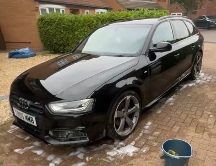Audi A4 Avant, 2014 (64) S-Line Black Edition 