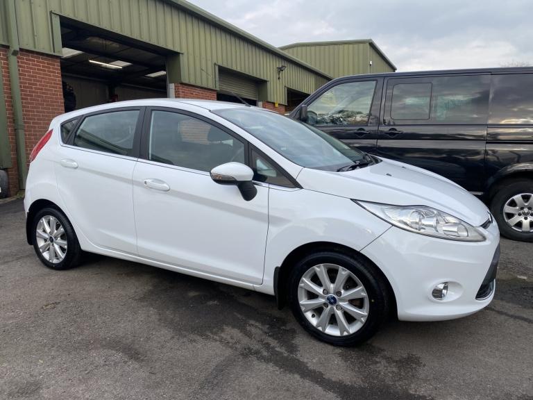 FORD FIESTA 1.3 Zetec 2010