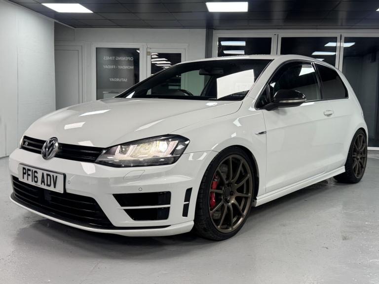 VOLKSWAGEN GOLF 2.0 TSI BlueMotion Tech R 2016