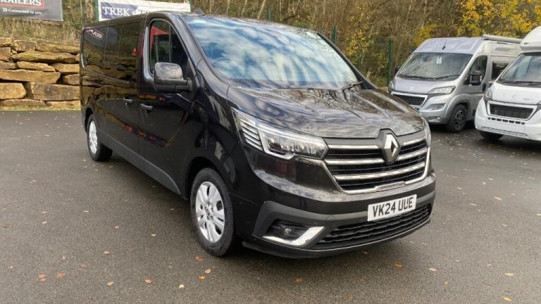  Renault Trafic LL30 Blue dCi 170 Extra 9 Seater EDC Diesel