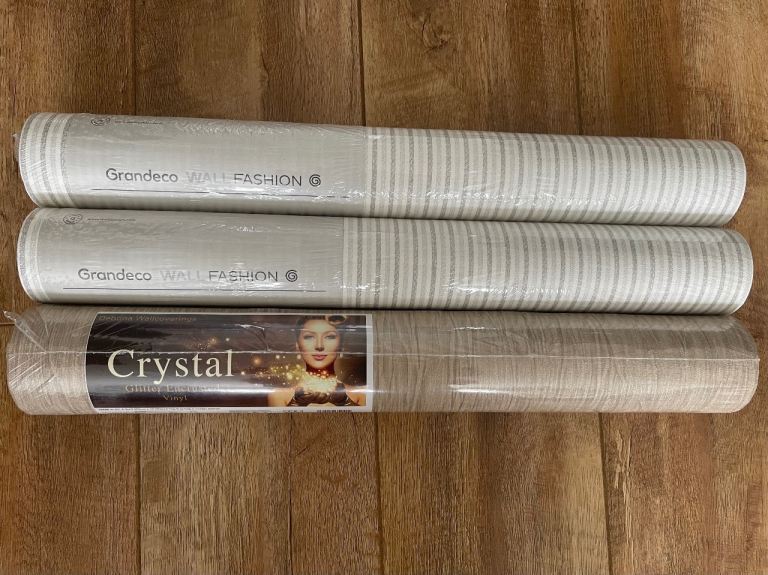 Brand new 3 wallpaper roles sealed