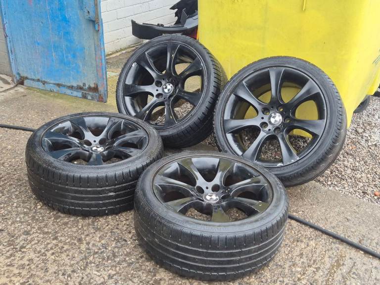 🌟Genuine Bmw 5 series 18 inch staggered alloy wheels 5x120 with MATCHING TYRES 5M++