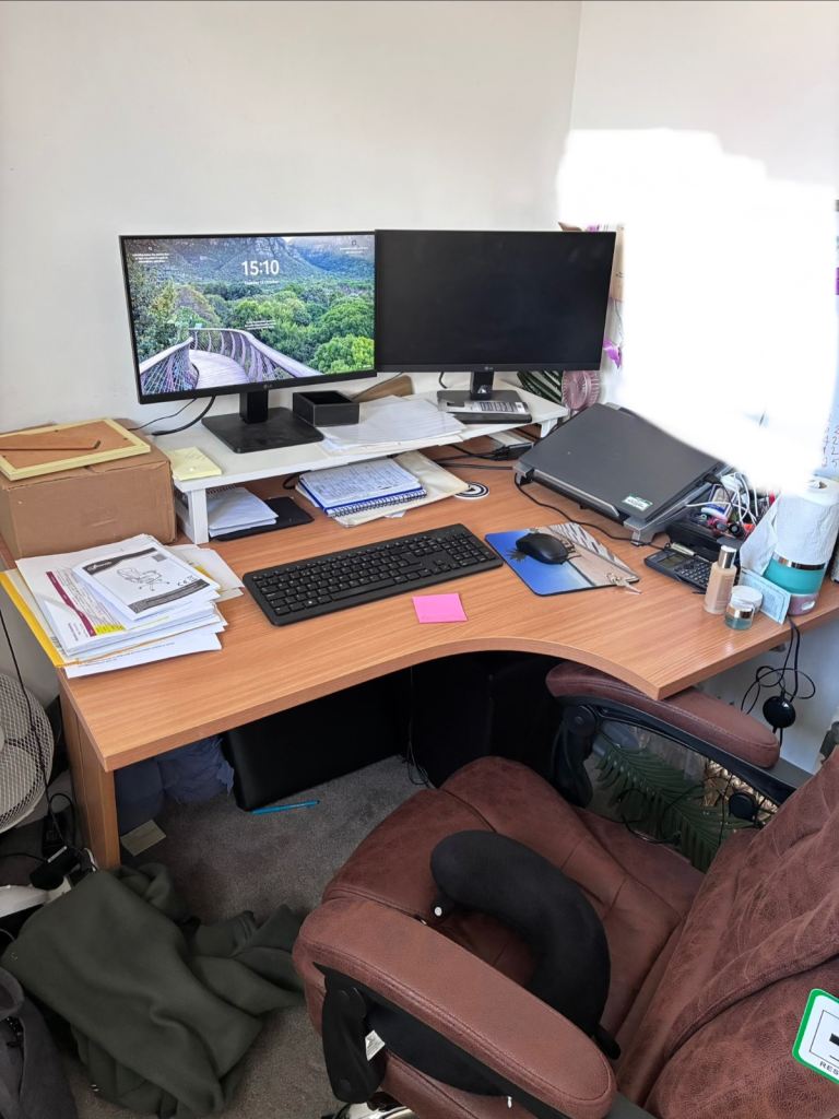 Corner Office Desk – Brown Wood Effect, Good Condition
