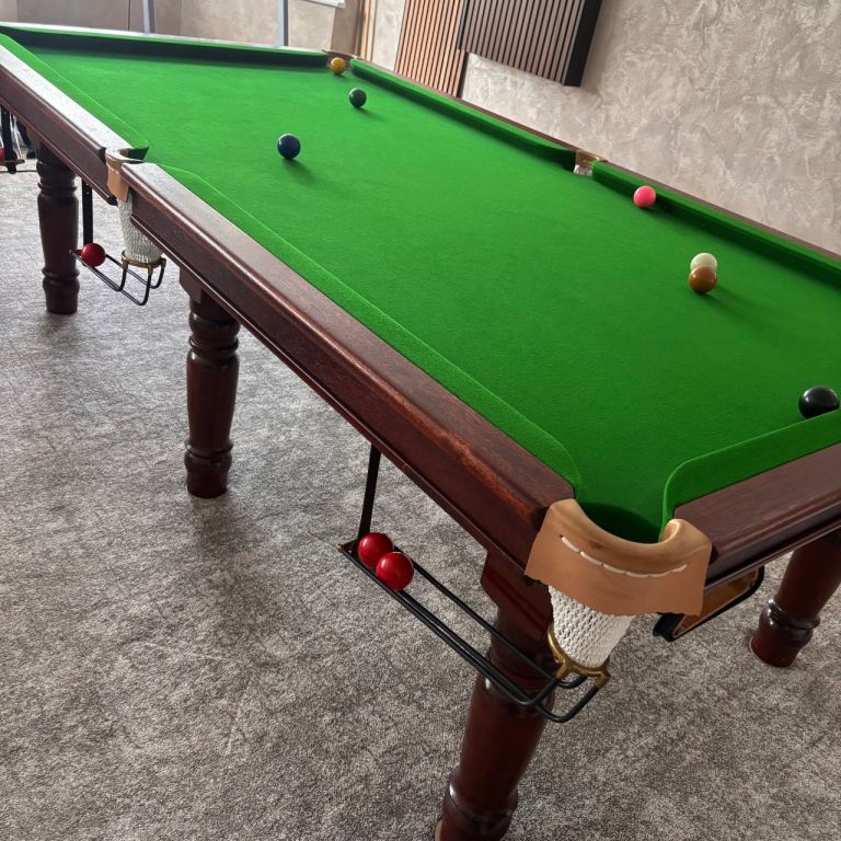 Full Size Wooden Pool Table with Green Felt