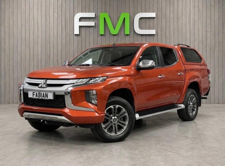 2020 Mitsubishi L200 2.2 DI-D DC Barbarian Auto 4WD **NO VAT - Stunning**