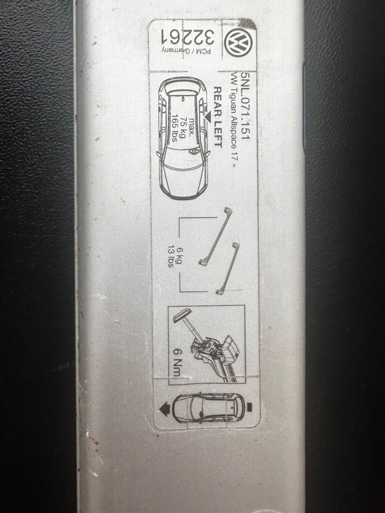 VW TIGUAN ROOF BOX AND CARRIER BARS 