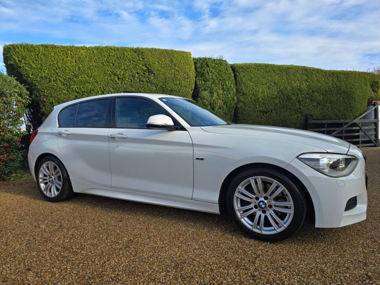BMW 1 SERIES 118i M SPORT - AUTOMATIC - 5 DOOR - 2012 - WHITE **LOW MILES**