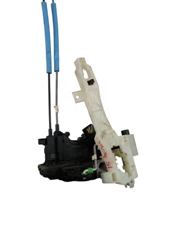 HYUNDAI KONA, 2017-2023 DOOR LOCK ASSEMBLY (LEFT FRONT) 81310-J9010